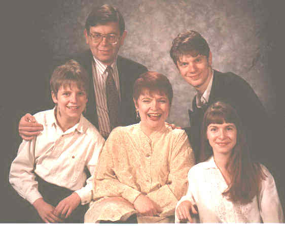 CONFAM.JPG (46975 bytes)